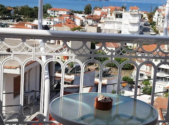 My View Apartment Neos Marmaras